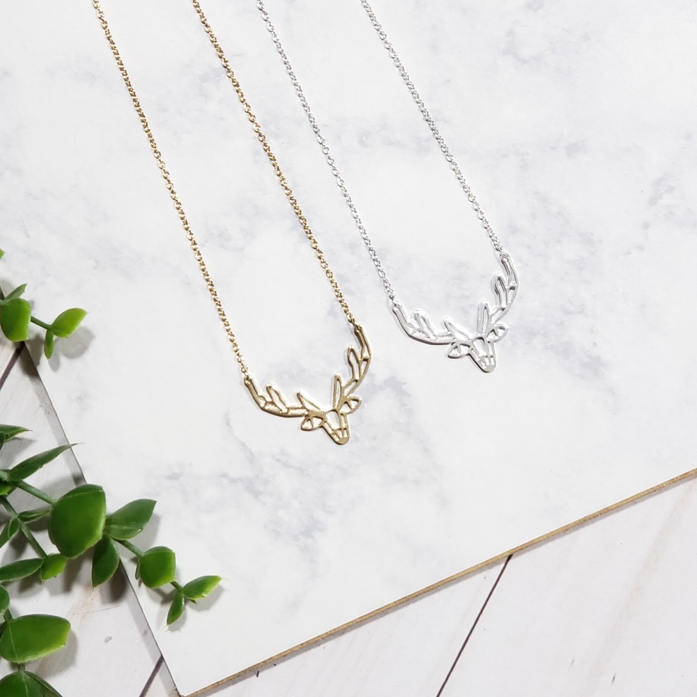Deer Geometric Necklace - Picture 1 of 2